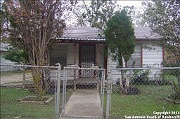 1st image of 952 SW 36th St