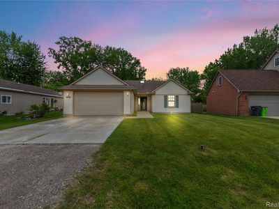 39562 Macomber St, Harrison Township, MI, 48045