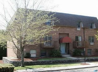 Clark Ave #28, Bristol, CT 06010