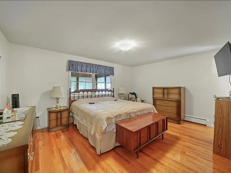 22 Riverside Dr #2 — Photo 15