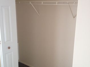 20 Ridge Dr APT 2, East Providence, RI 02914