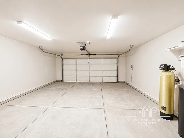 10203 E 34th Pl — Photo 20