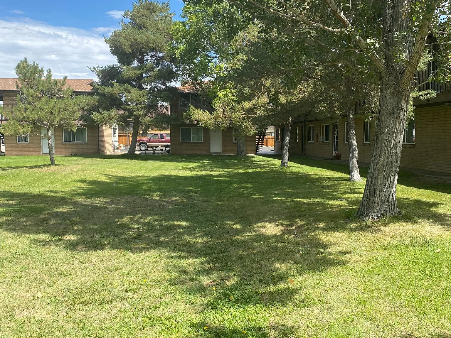 2990 Menlo Dr — Photo 4