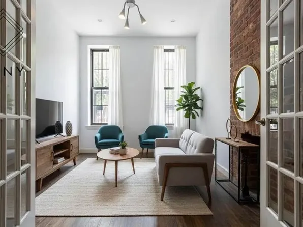 743 Park Avenue image 1 of 6