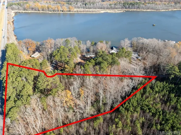36 Hinton Mill Rd, Boydton, VA 23917