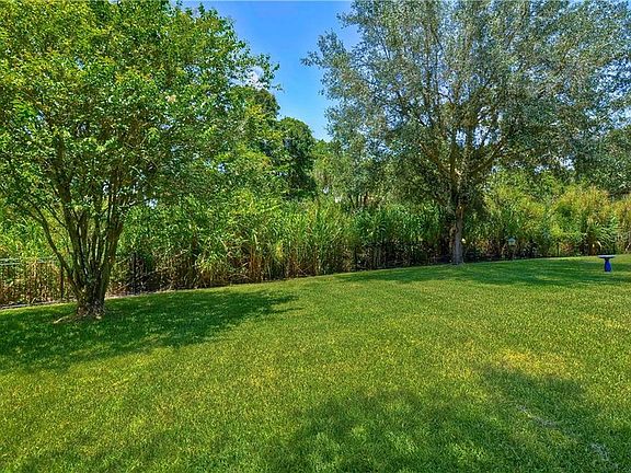 3rd image of 15102 Kestrelrise Dr