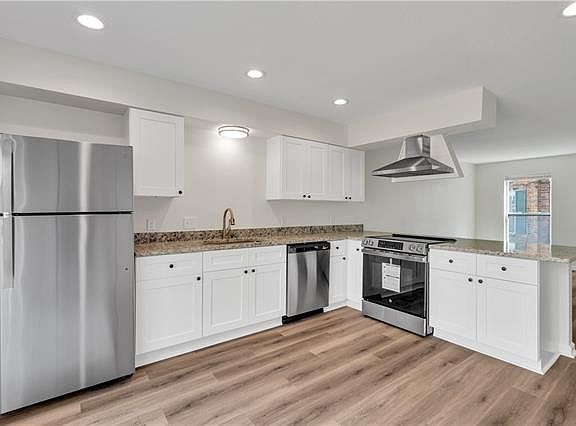 5th image of 150 Orchard Rd APT C