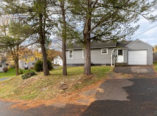 101 Edgeworth Ave, Syracuse, NY 13219