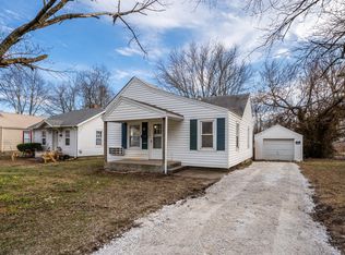 1706 W Thoman St, Springfield, MO 65803