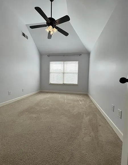 921 Prather Ct — Photo 22