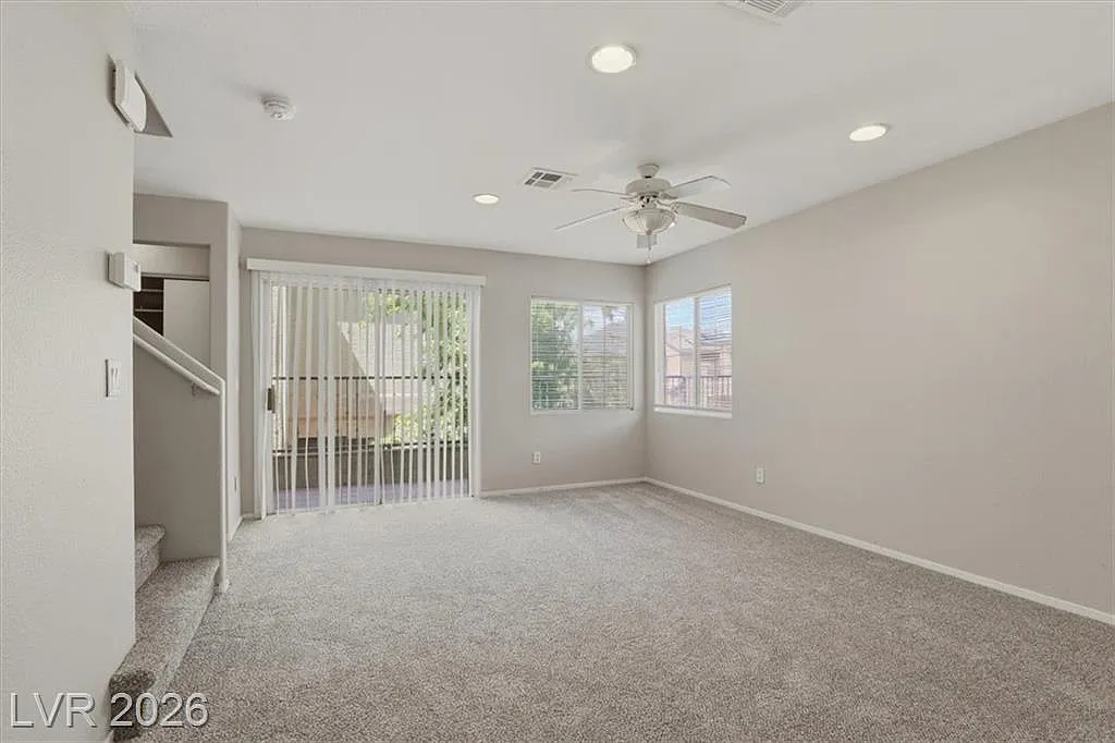 10404 Dark Sands — Photo 2