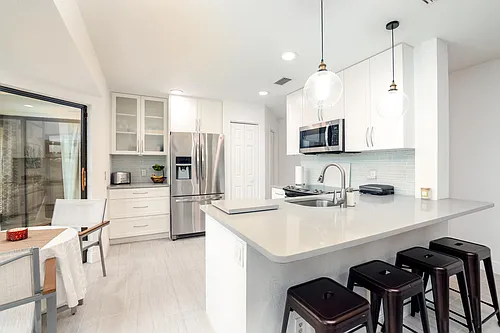 3 Lexington Ln E #A Photo 1