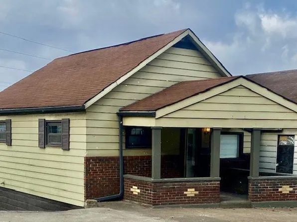 407 Main Street, Follansbee, WV 26037