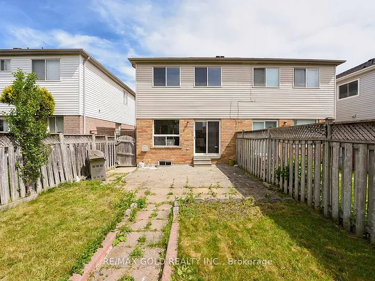 35 Needlewood Ln — Photo 7