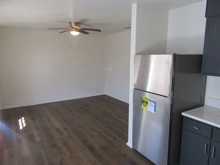2814 N Panama Ave #6 — Photo 5