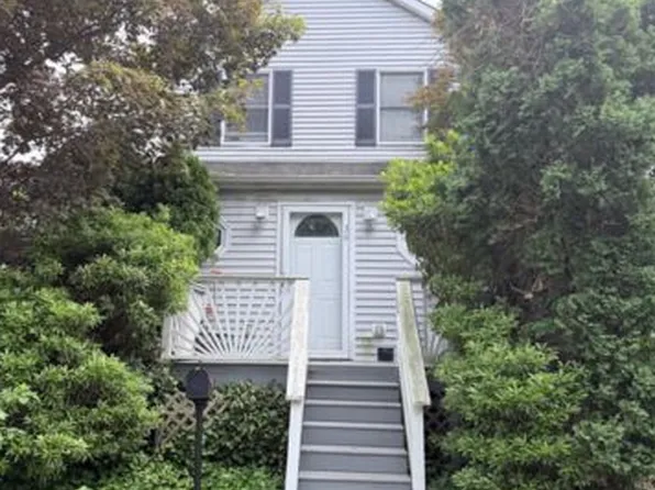 34 Parkside Dr, Jericho, NY 11753