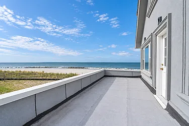 4504 Beach 45th Street, #2