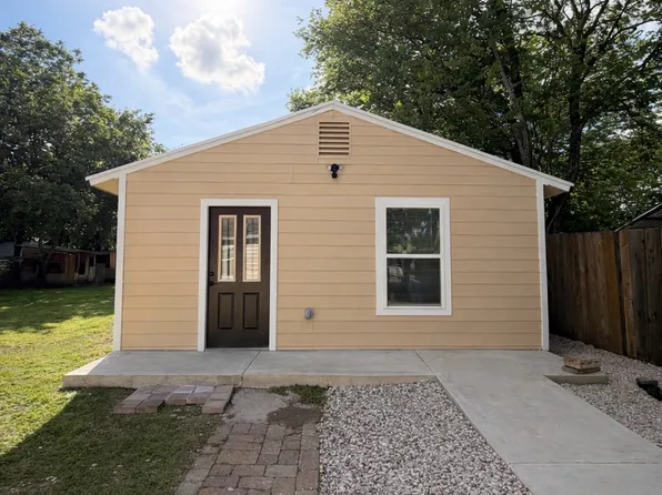 1455 Honor Dr Unit B, Desoto, TX 75115