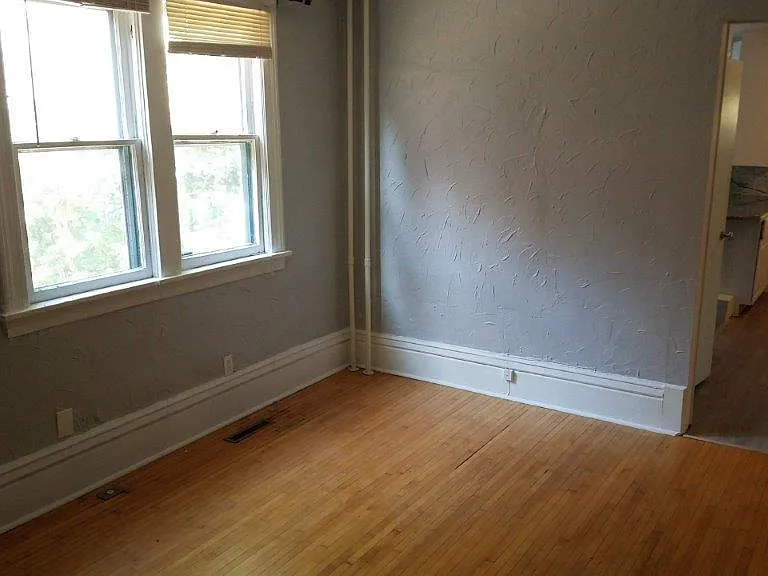 2720 Emerson Ave S #2 — Photo 10
