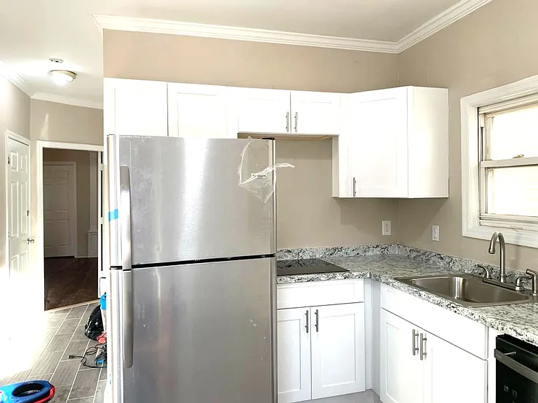 95 Wade St #1 — Photo 15