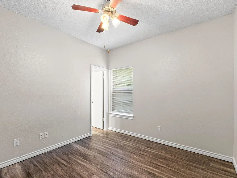 Three Villas- 2 Bedroom 2 Bathroom — Photo 30