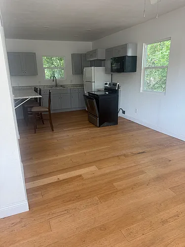 1009 Jasmine Way #A Photo 1