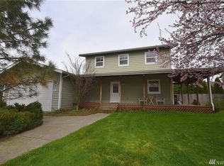 402 Dalton Ln, Sedro Woolley, WA 98284