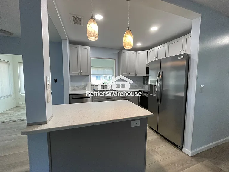 110 Gloucester Blvd #110 — Photo 5