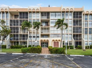 501 Three Islands Blvd APT 519, Hallandale, FL 33009