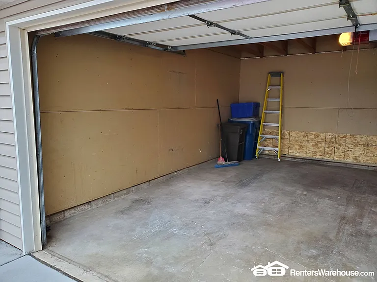 5531 Pompano Dr — Photo 11