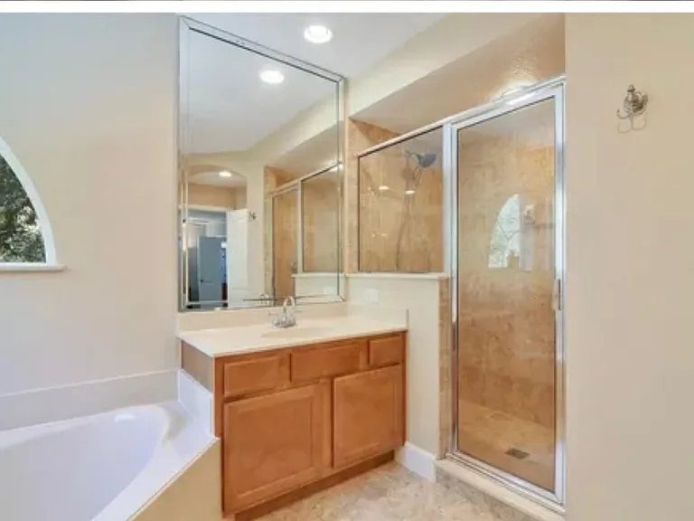 2182 Camel Lake Ct — Photo 9