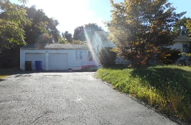 39 Topstone Dr photo 1