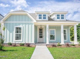 113 Grande View Dr, Biloxi, MS 39531