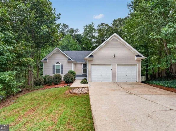 17 Mitchell Dr, Hiram, GA 30141