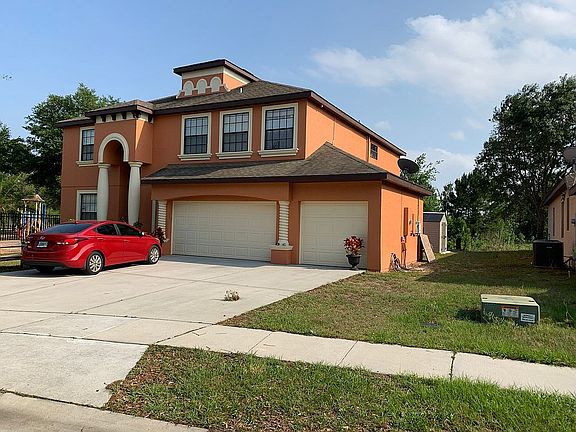 2nd image of 1990 Golf Oak Dr