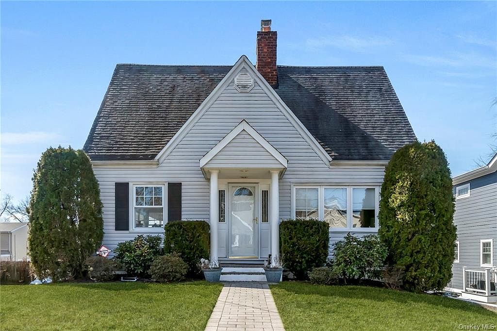 5 Greenmeadow Road, Eastchester, NY 10709 Zillow