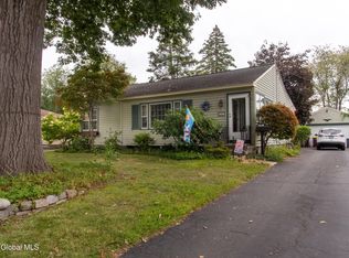 210 Kenwood Ave, Delmar, NY 12054