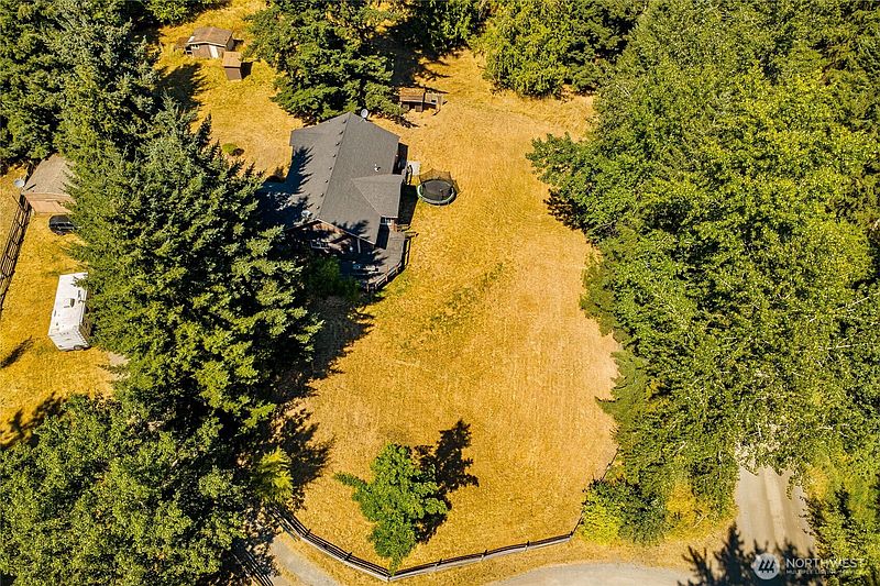 3rd image of 6807 345th Street S