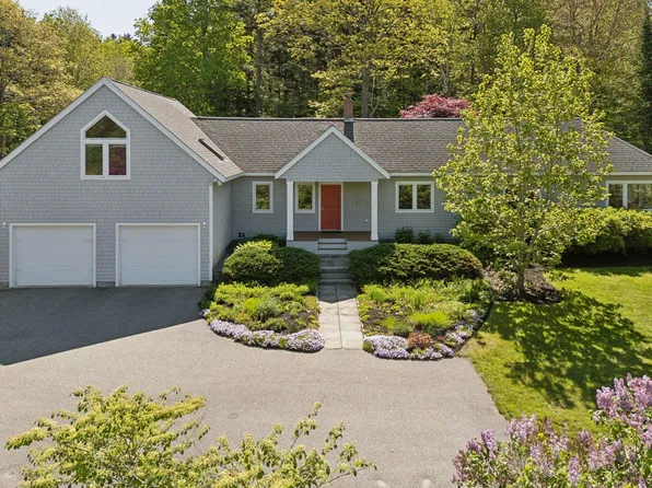 27 Dipper Cove Road, Harpswell, ME 04066