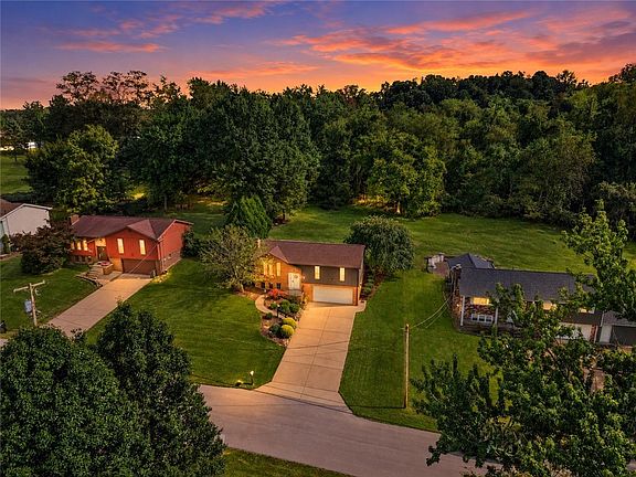 5th image of 29 Lakeview Dr
