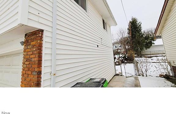 2nd image of 13741 Grove Dr
