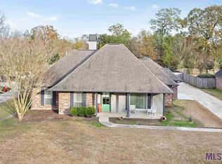 8947 Smoke Rock Dr, Baton Rouge, LA 70817
