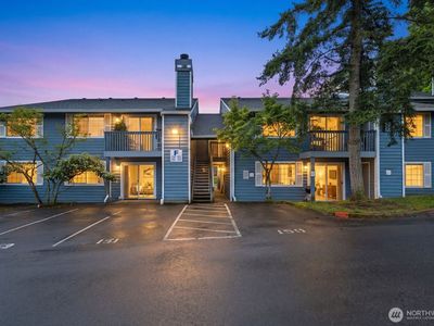 16817 Larch Way #F101, Lynnwood, WA, 98037