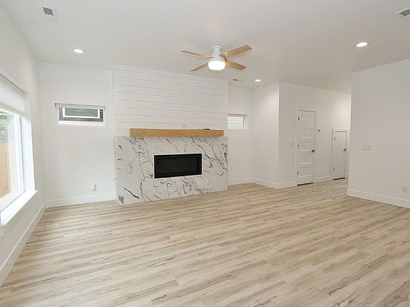 5th image of 3847 W Puggy Ln