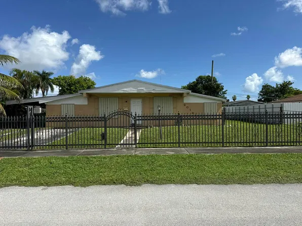20141 NW 14th Pl, Miami Gardens, FL 33169