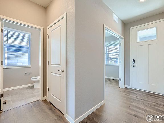 5th image of 4209 Fox Grove Dr