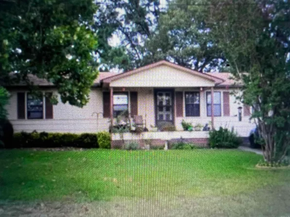 203 Anderson Ave, White Hall, AR 71602