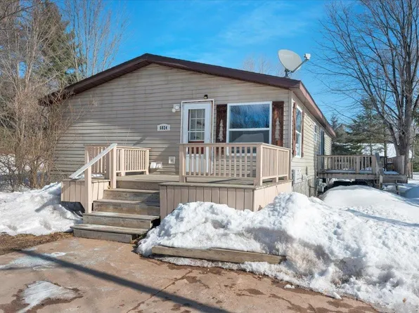 6824 S Fitch Ave, Lake Nebagamon, WI 54849