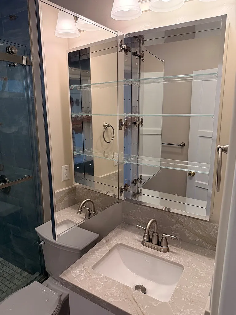 3 bed, 846 sqft, $2,850 — Photo 3