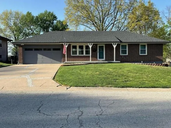 16112 E 36th St S, Independence, MO 64055